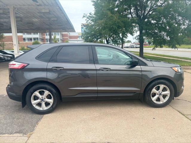 2020 Ford Edge SE