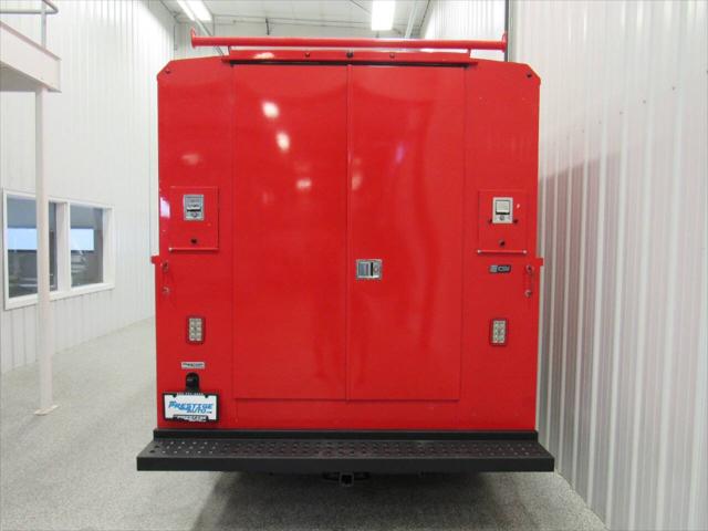 2018 Ford Transit Cutaway 350 HD 2dr 138 in. WB DRW Cutaway Chassis w/9950 Lb. GVWR