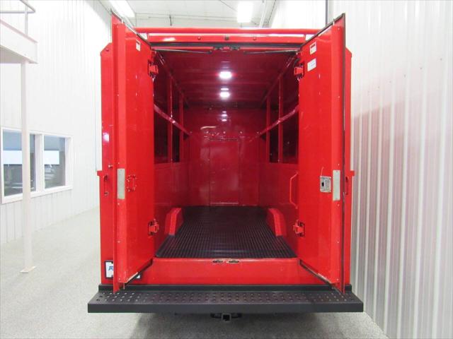 2018 Ford Transit Cutaway 350 HD 2dr 138 in. WB DRW Cutaway Chassis w/9950 Lb. GVWR