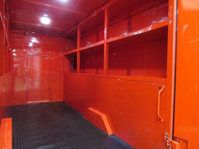 2018 Ford Transit Cutaway 350 HD 2dr 138 in. WB DRW Cutaway Chassis w/9950 Lb. GVWR