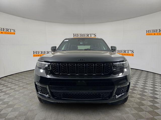 2025 Jeep Grand Cherokee GRAND CHEROKEE L SUMMIT 4X4