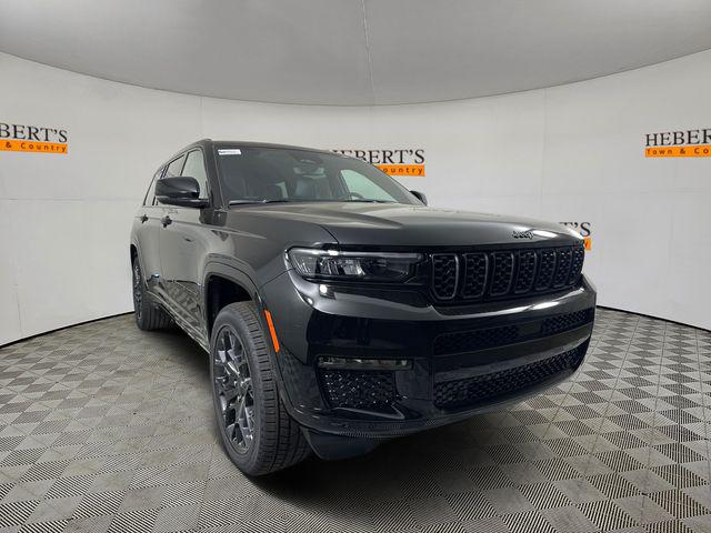 2025 Jeep Grand Cherokee GRAND CHEROKEE L SUMMIT 4X4