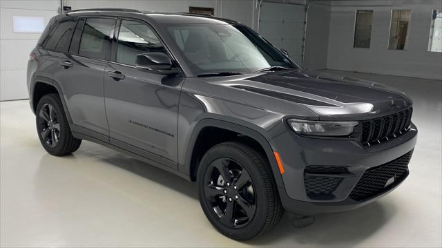 2025 Jeep Grand Cherokee GRAND CHEROKEE ALTITUDE X 4X4