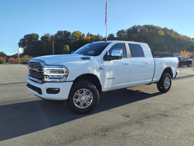 2024 RAM Ram 2500 RAM 2500 LARAMIE MEGA CAB 4X4 64 BOX