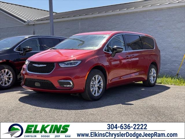 2024 Chrysler Pacifica PACIFICA TOURING L AWD