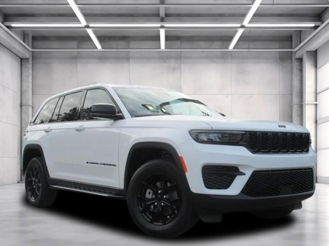 2025 Jeep Grand Cherokee GRAND CHEROKEE ALTITUDE 4X2