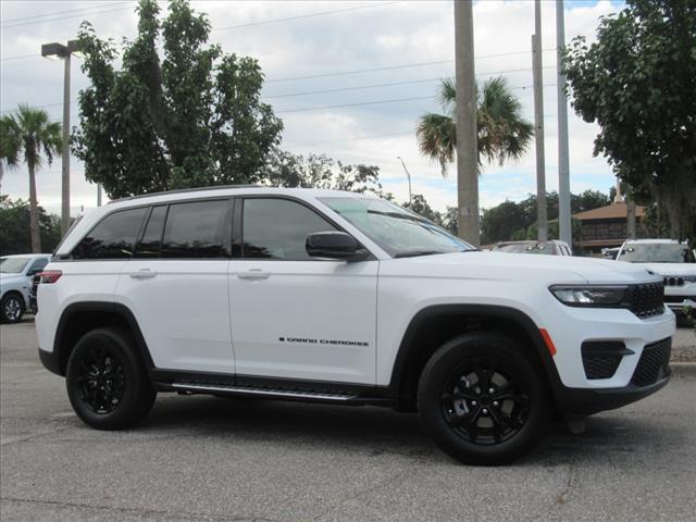 2025 Jeep Grand Cherokee GRAND CHEROKEE ALTITUDE 4X4