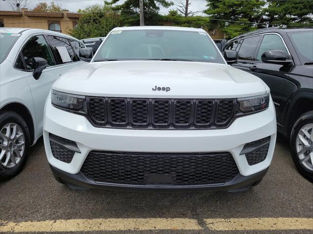 2025 Jeep Grand Cherokee GRAND CHEROKEE ALTITUDE 4X4