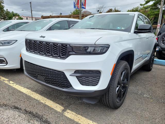 2025 Jeep Grand Cherokee GRAND CHEROKEE ALTITUDE 4X4