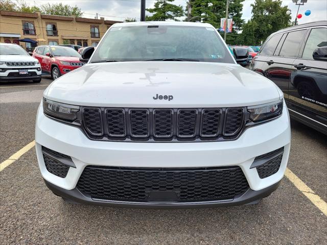 2025 Jeep Grand Cherokee GRAND CHEROKEE ALTITUDE 4X4