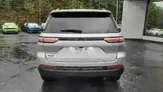 2025 Jeep Grand Cherokee GRAND CHEROKEE ALTITUDE X 4X4