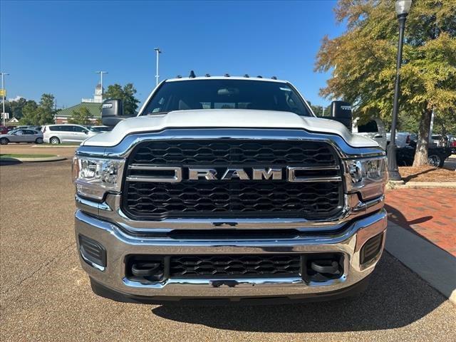 2024 RAM Ram 3500 RAM 3500 TRADESMAN CREW CAB 4X4 8 BOX