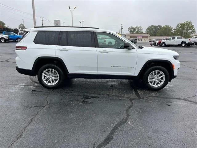 2025 Jeep Grand Cherokee GRAND CHEROKEE L LAREDO 4X4