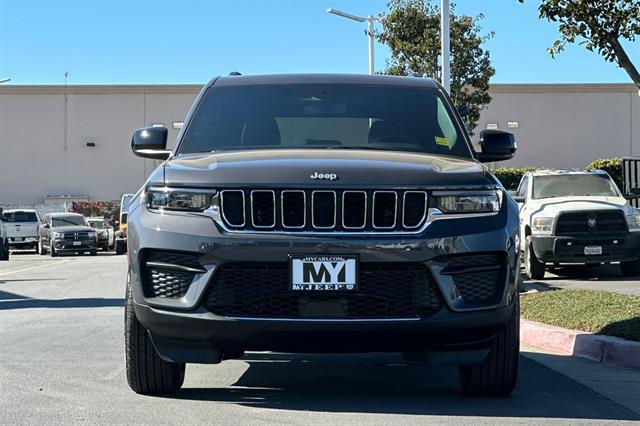 2025 Jeep Grand Cherokee GRAND CHEROKEE LAREDO X 4X2