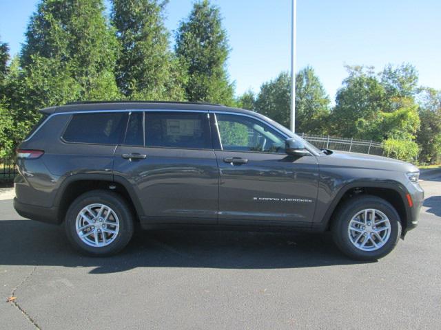 2025 Jeep Grand Cherokee GRAND CHEROKEE L LAREDO X 4X4