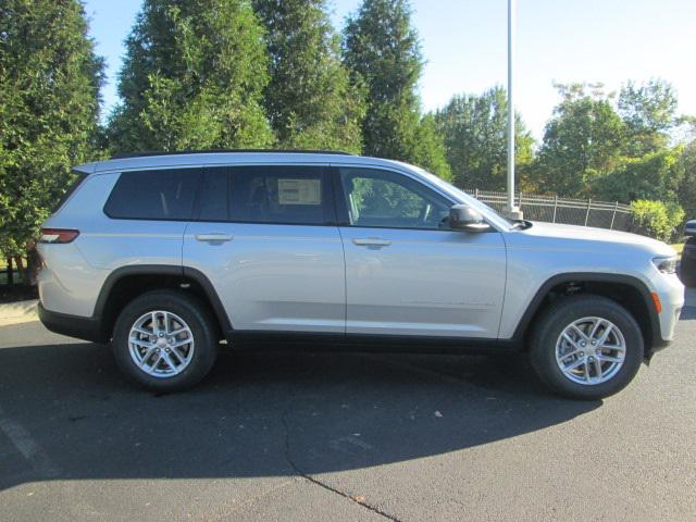 2025 Jeep Grand Cherokee GRAND CHEROKEE L LAREDO X 4X4