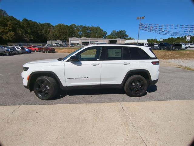2025 Jeep Grand Cherokee GRAND CHEROKEE ALTITUDE 4X2