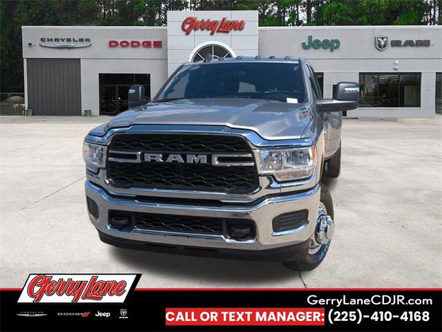 2024 RAM Ram 3500 RAM 3500 TRADESMAN CREW CAB 4X4 8 BOX