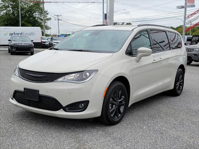 2020 Chrysler Pacifica AWD Launch Edition