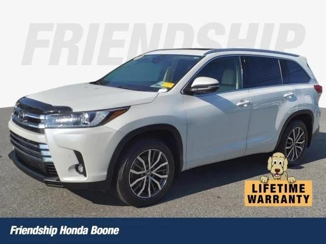 2019 Toyota Highlander Limited Platinum