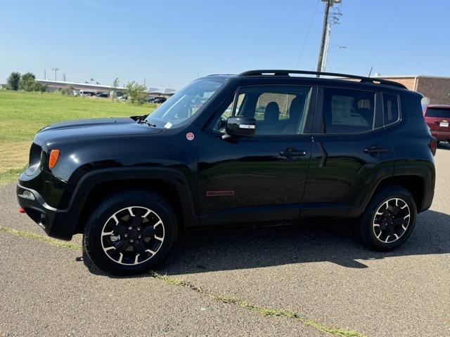 2023 Jeep Renegade Trailhawk 4x4