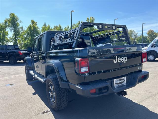 2023 Jeep Gladiator Overland 4x4