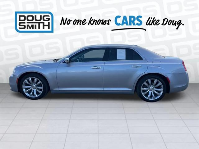 2016 Chrysler 300 Limited