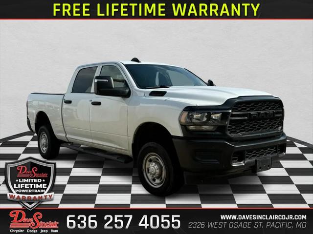 2024 RAM 2500 Tradesman Crew Cab 4x4 64 Box