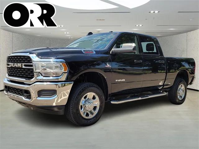 2022 RAM 2500 Big Horn Crew Cab 4x4 64 Box