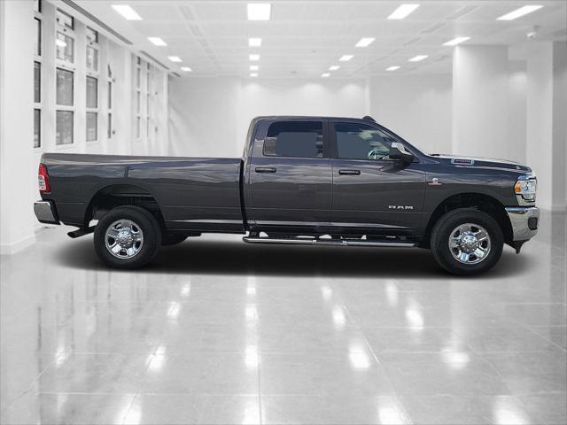 2022 RAM 2500 Big Horn Crew Cab 4x4 8 Box