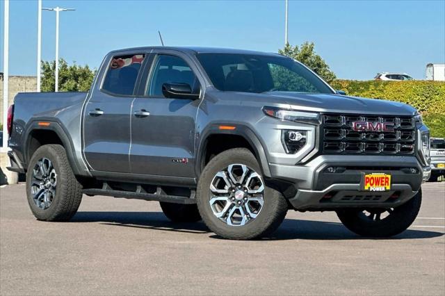 2023 GMC Canyon 4WD Crew Cab Short Box AT4