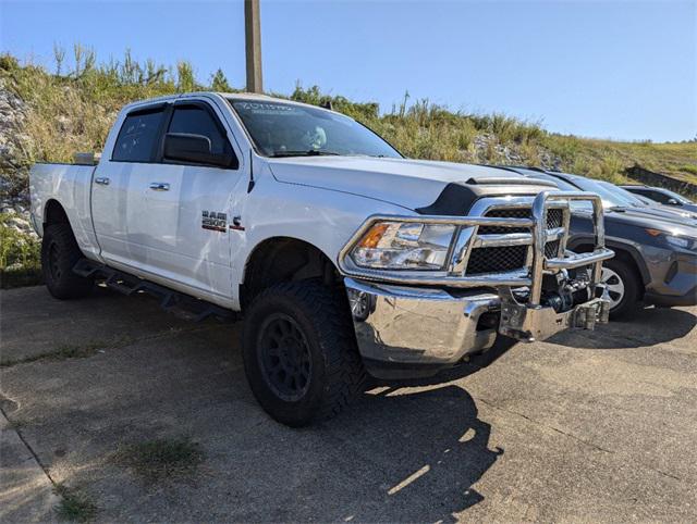 2017 RAM 2500 SLT Crew Cab 4x4 64 Box