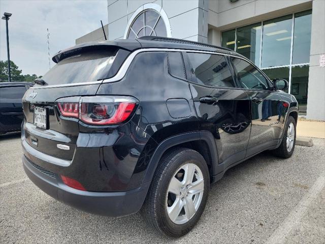 2022 Jeep Compass Latitude FWD