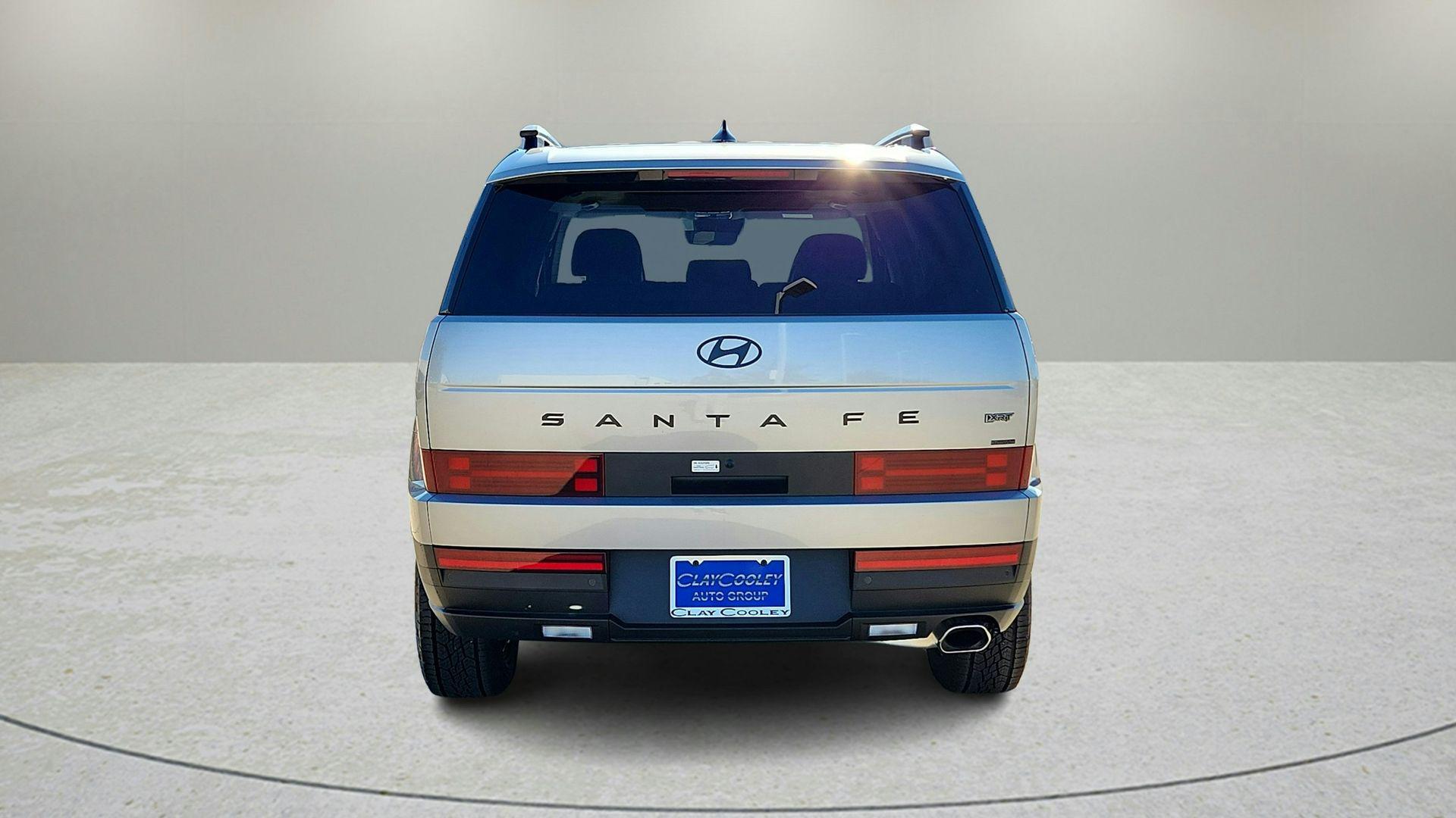 2025 Hyundai Santa Fe XRT - Photo 6