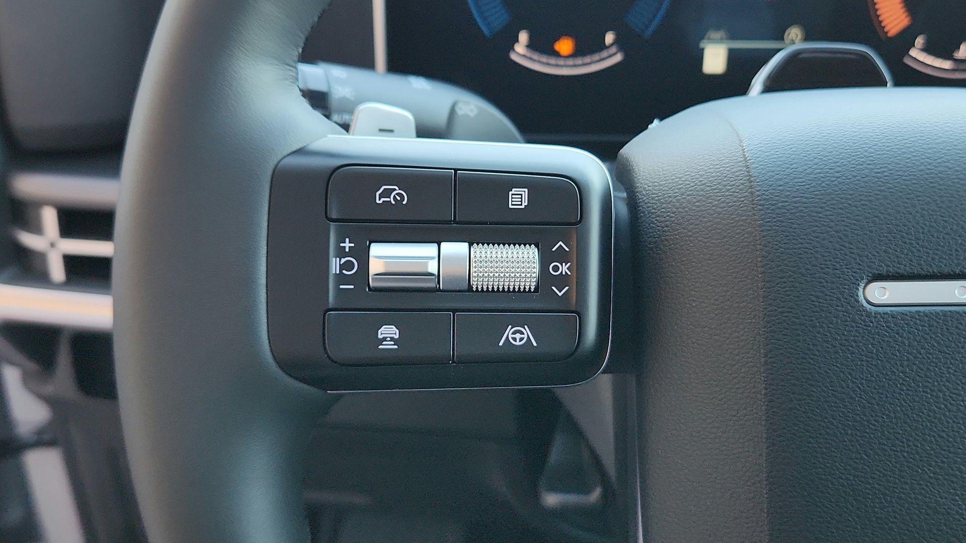 2025 Hyundai Santa Fe XRT - Photo 15