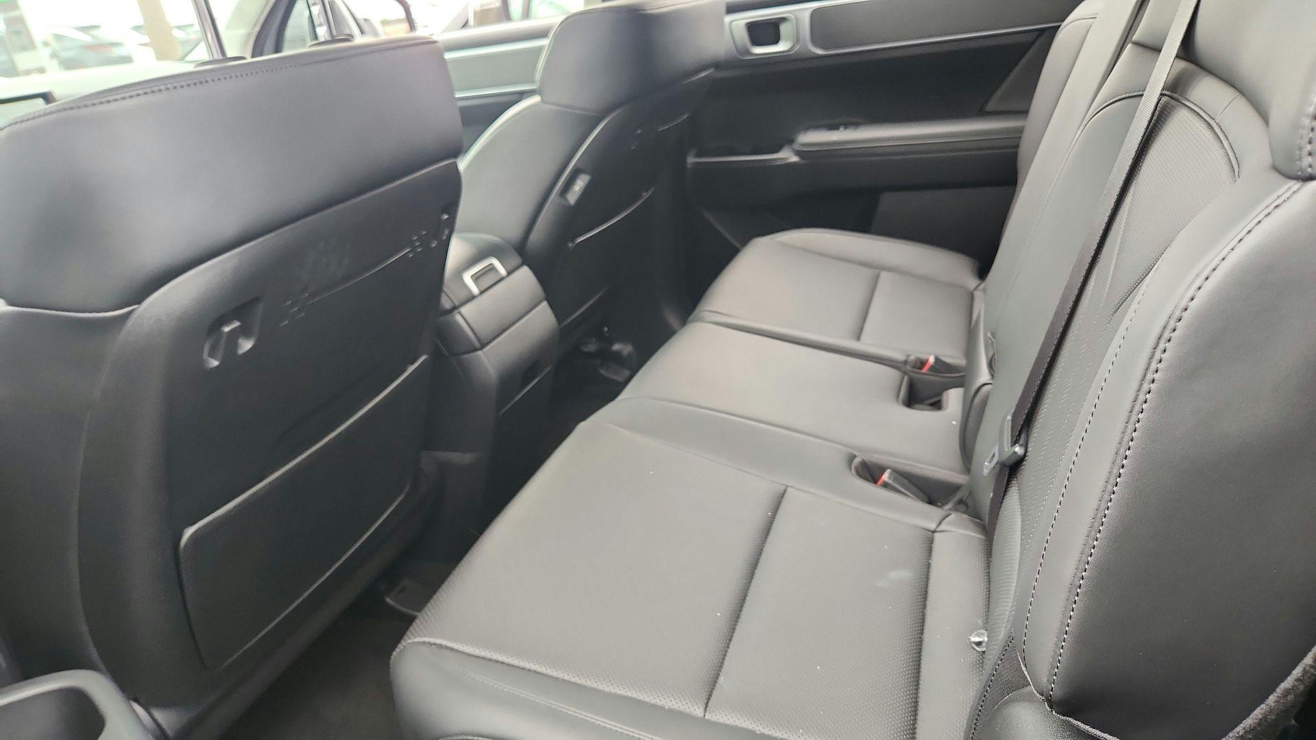 2025 Hyundai Santa Fe XRT - Photo 40