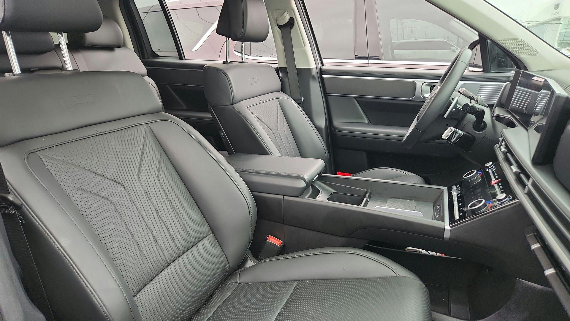 2025 Hyundai Santa Fe XRT - Photo 44