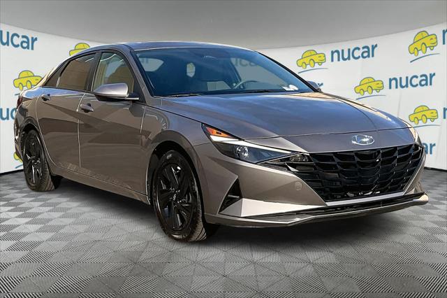 2023 Hyundai Elantra Hybrid