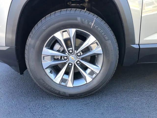 2025 Chevrolet Equinox AWD LT