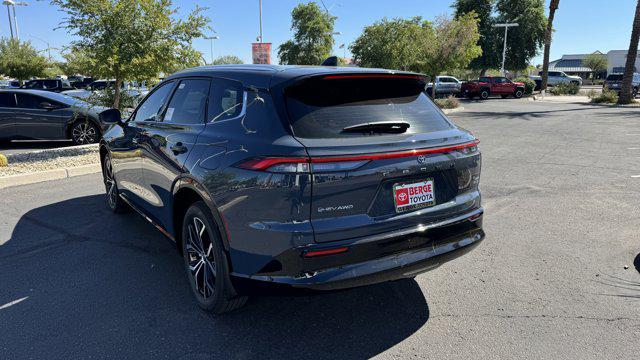 2025 Toyota Crown Signia XLE
