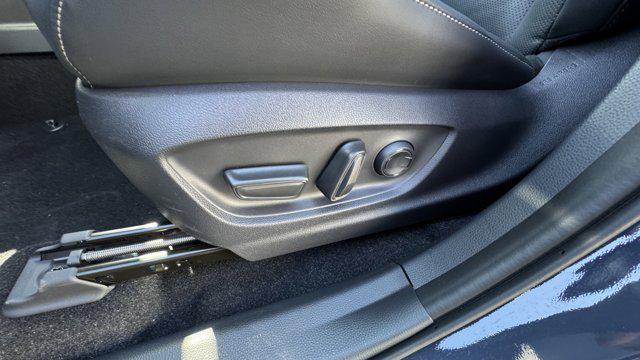 2025 Toyota Crown Signia XLE