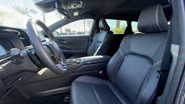 2025 Toyota Crown Signia XLE