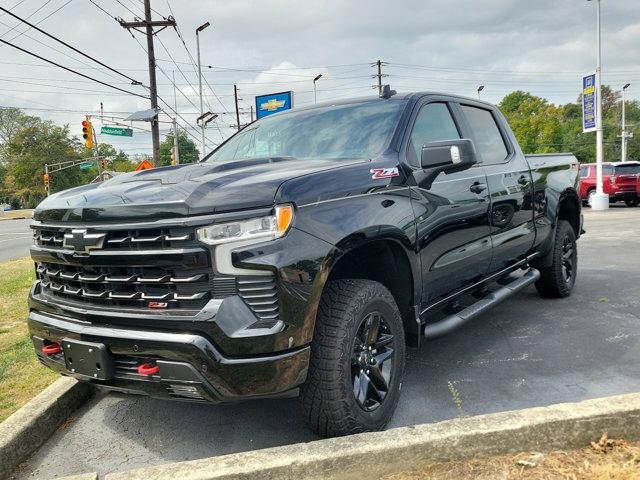 2024 Chevrolet Silverado 1500 4WD Crew Cab Standard Bed LT Trail Boss