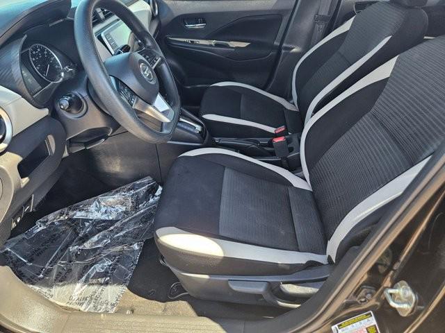2021 Nissan Versa SV Xtronic CVT