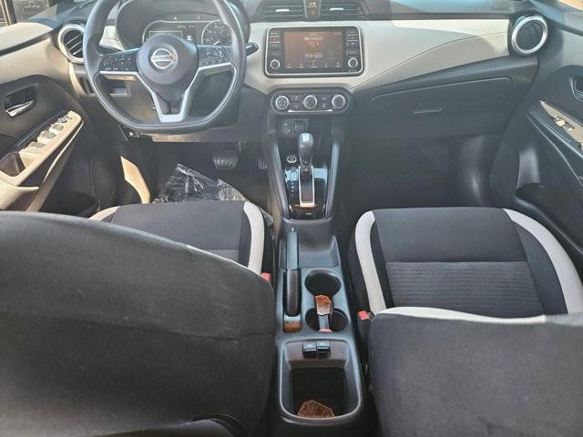 2021 Nissan Versa SV Xtronic CVT