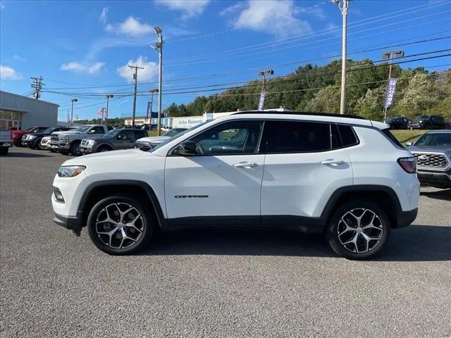 2024 Jeep Compass Latitude 4x4