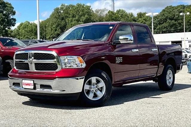 2022 RAM 1500 Classic SLT Crew Cab 4x4 57 Box