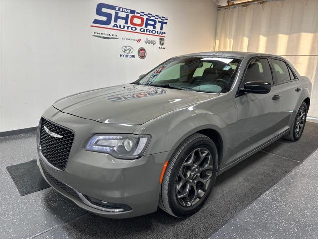 2017 Chrysler 300