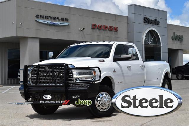 2022 RAM 3500 Laramie Crew Cab 4x4 8 Box