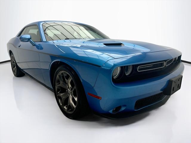 2015 Dodge Challenger SXT Plus